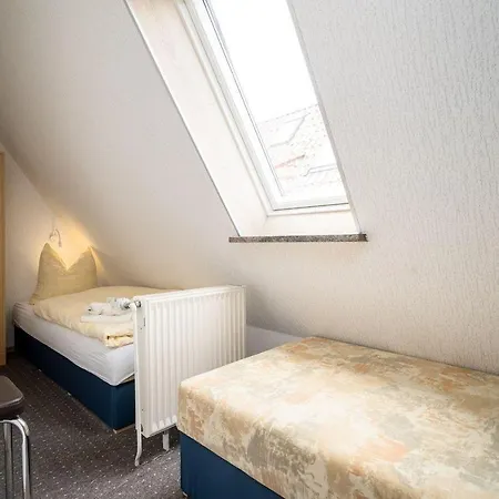 Ferienwohnung-mit-balkon *