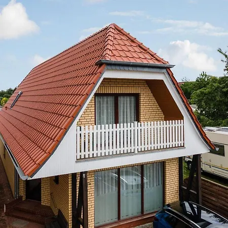 Ferienwohnung-mit-balkon דירה