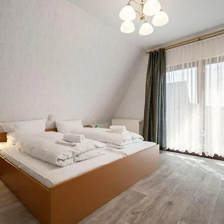 Ferienwohnung-mit-balkon Apartment *